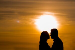 共働き夫婦が時間を持つための解決策は？