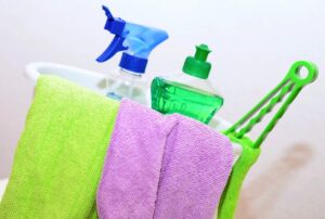 掃除代行を利用して共働き家庭のストレスを減らす方法は？